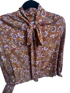 Floral Tie-Neck Blouse XSP – Romantic Spring Long Sleeve Top NWT